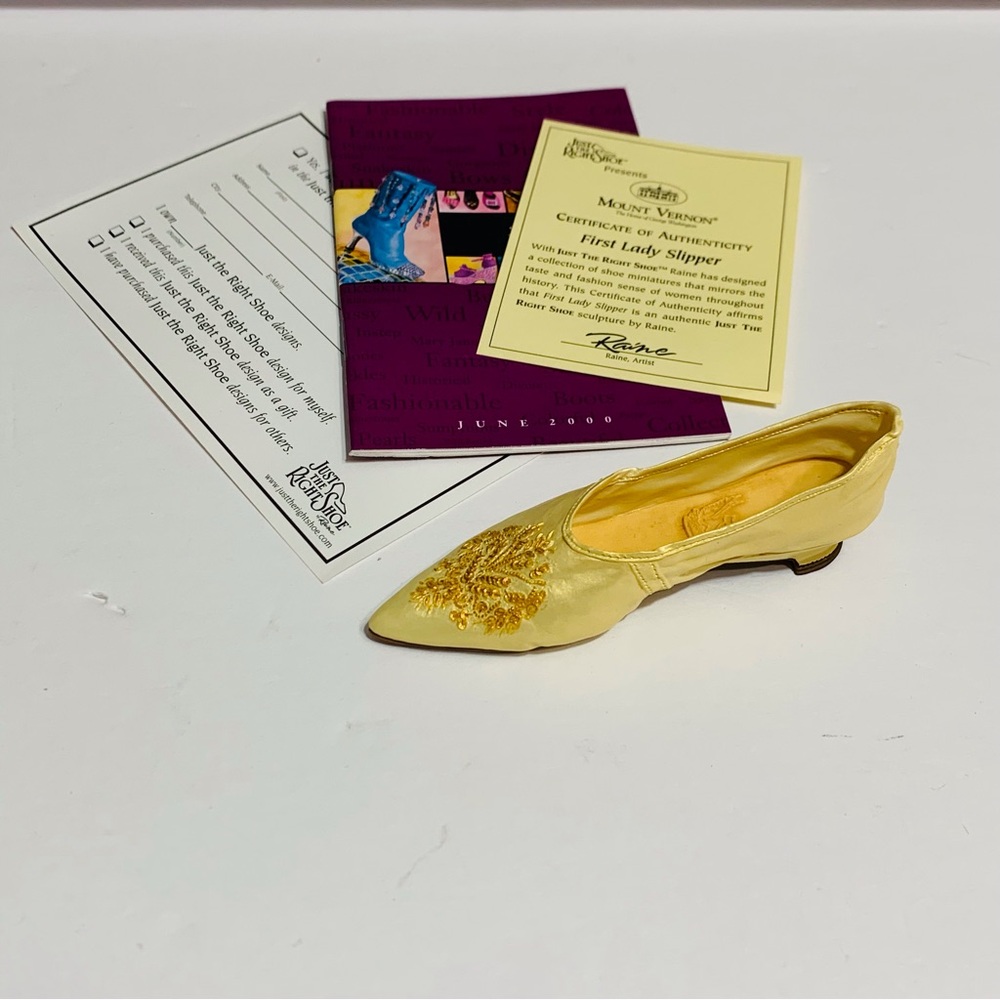 Just The Right Shoe First Lady Slipper 2000 Y2K